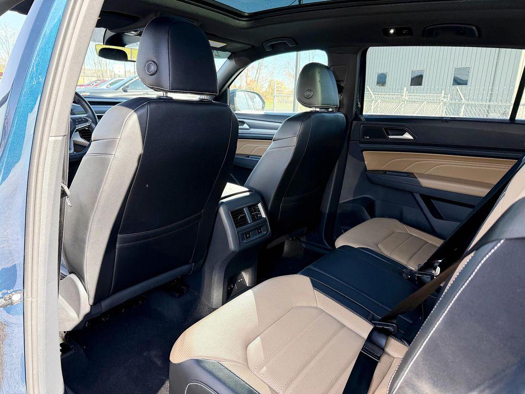 used 2021 Volkswagen Atlas Cross Sport car, priced at $26,900