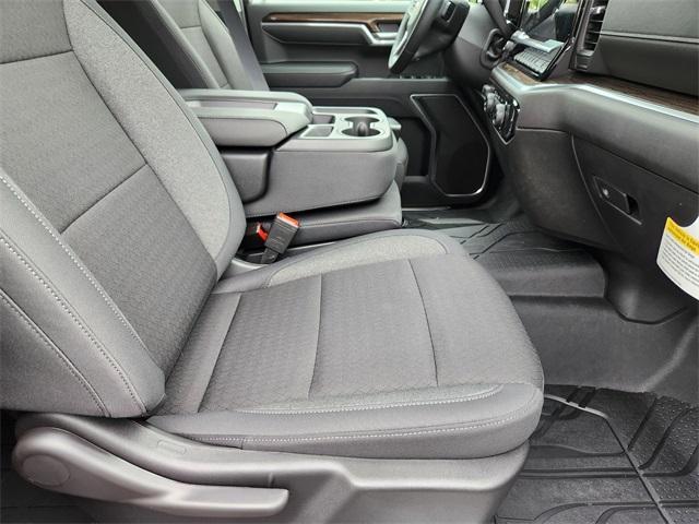 used 2025 Chevrolet Silverado 1500 car, priced at $44,587
