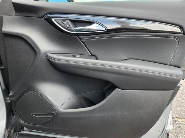 used 2023 Buick Envision car, priced at $33,080