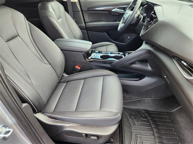 used 2023 Buick Envision car, priced at $33,080