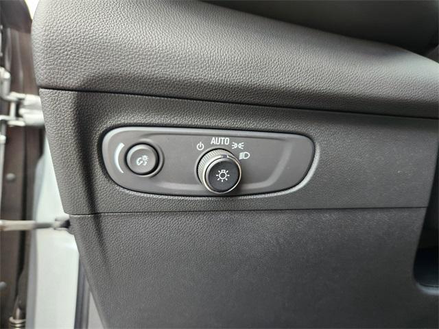 used 2023 Buick Envision car, priced at $33,080