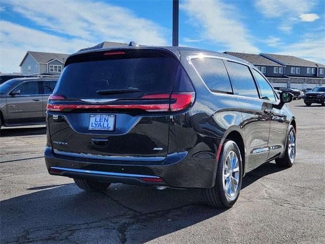 used 2023 Chrysler Pacifica car, priced at $37,197