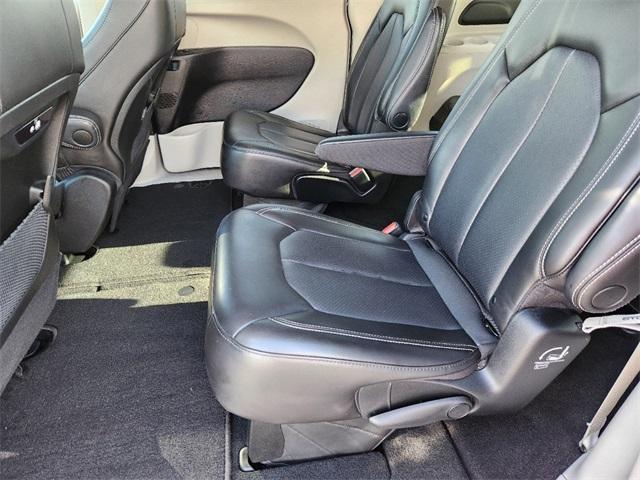 used 2023 Chrysler Pacifica car, priced at $37,197