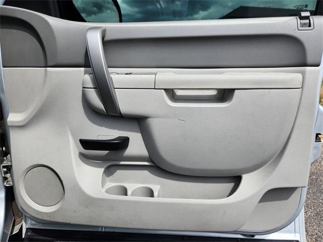 used 2013 Chevrolet Silverado 2500 car, priced at $12,080