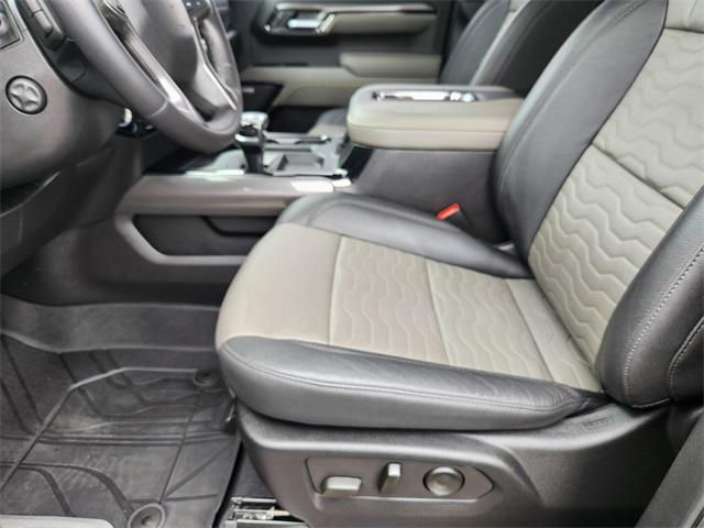 used 2022 Chevrolet Silverado 1500 car, priced at $59,080