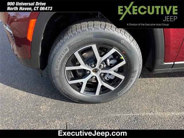 new 2025 Jeep Grand Cherokee car, priced at $45,457