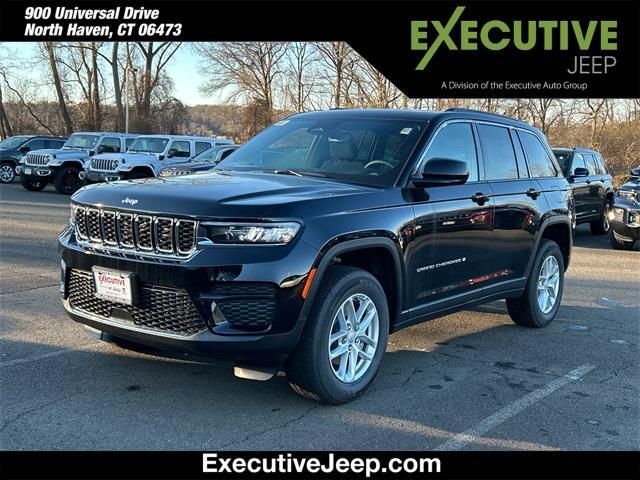 new 2024 Jeep Grand Cherokee car, priced at $38,063