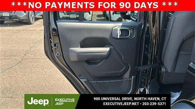 new 2025 Jeep Wrangler car, priced at $45,278