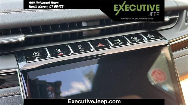 new 2025 Jeep Grand Cherokee car, priced at $65,301