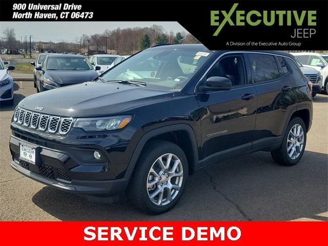 new 2024 Jeep Compass car, priced at $27,999