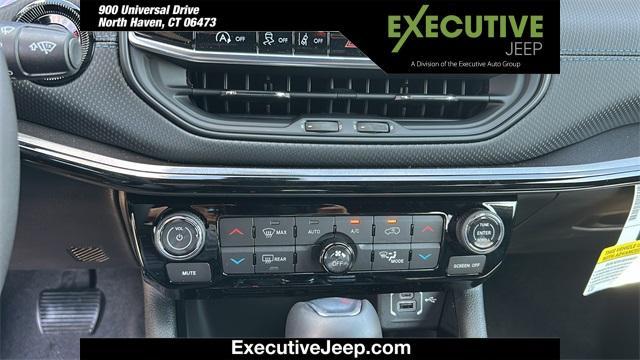 new 2025 Jeep Compass car, priced at $35,312