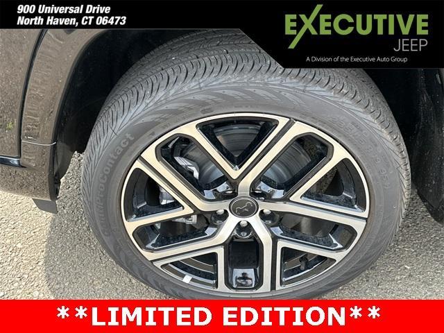 new 2025 Jeep Compass car, priced at $40,285