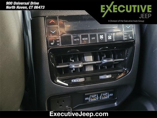 new 2024 Jeep Grand Cherokee car, priced at $64,699