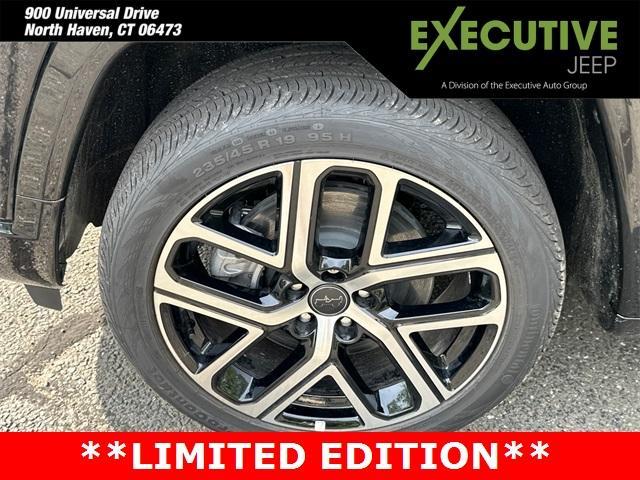 new 2025 Jeep Compass car, priced at $40,285