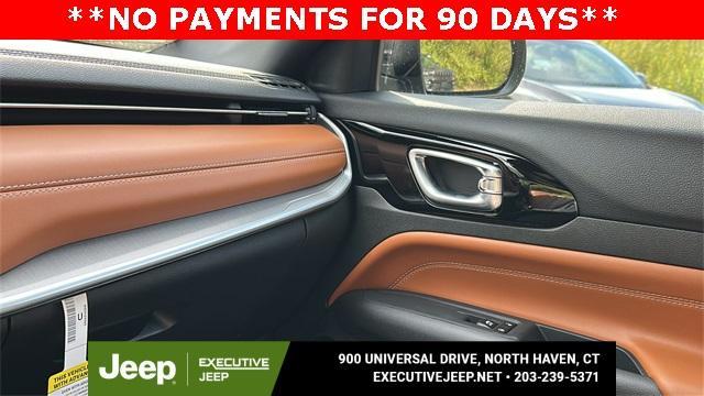 new 2025 Jeep Compass car, priced at $36,218