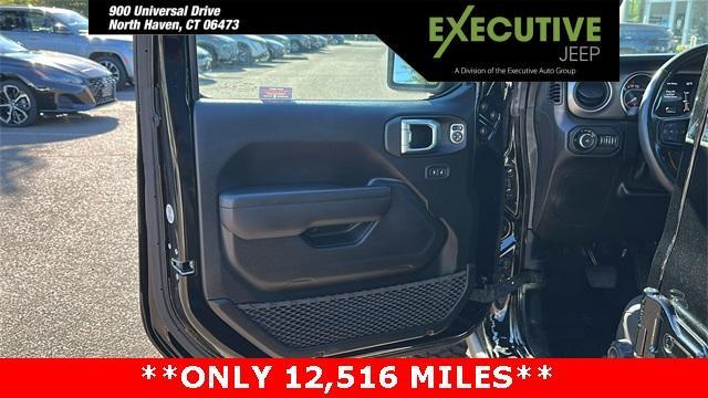 used 2021 Jeep Wrangler Unlimited car, priced at $34,424
