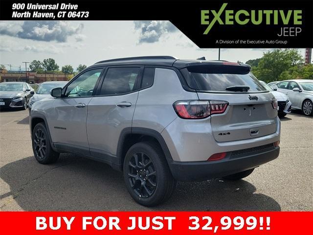 new 2023 Jeep Compass car, priced at $32,999