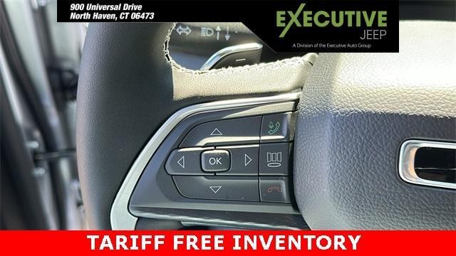 new 2025 Jeep Grand Cherokee car, priced at $41,782