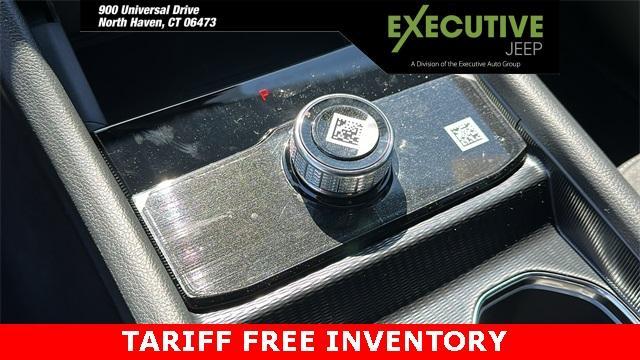 new 2025 Jeep Grand Cherokee car, priced at $41,782