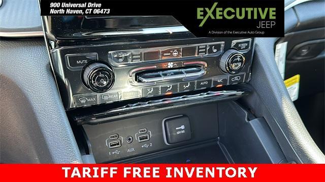 new 2025 Jeep Grand Cherokee car, priced at $41,782