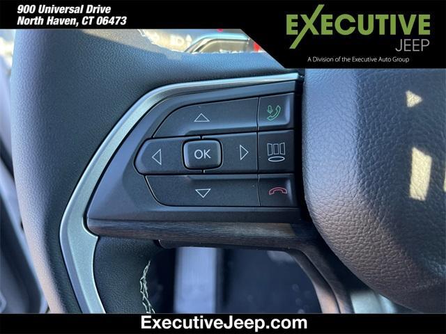 new 2025 Jeep Grand Cherokee car, priced at $47,414