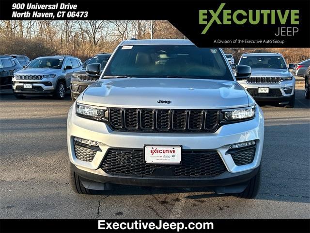 new 2024 Jeep Grand Cherokee car, priced at $46,700