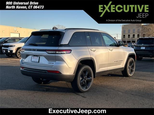 new 2024 Jeep Grand Cherokee car, priced at $46,700