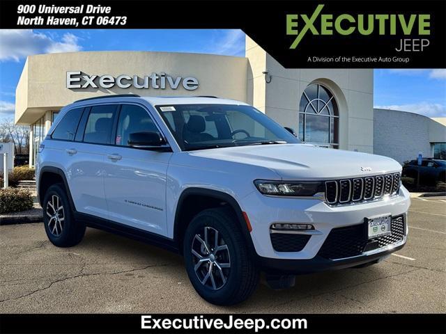 new 2025 Jeep Grand Cherokee car, priced at $44,771