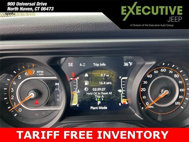 new 2025 Jeep Wrangler car, priced at $45,411