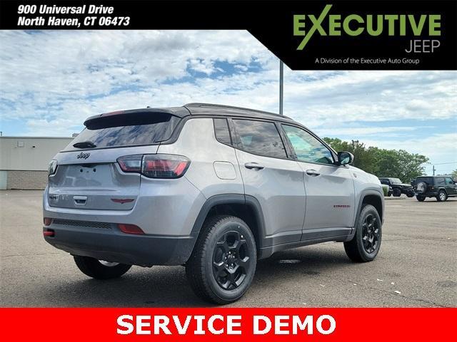 new 2023 Jeep Compass car, priced at $29,999