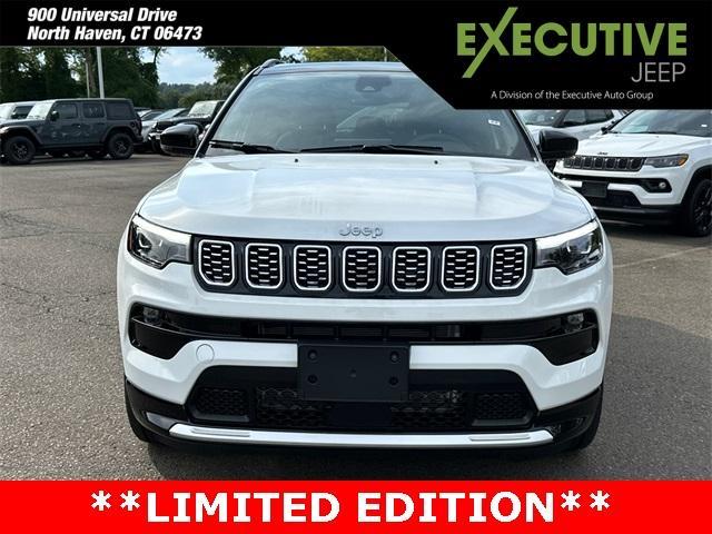 new 2025 Jeep Compass car, priced at $39,690