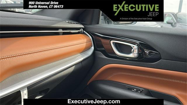 new 2025 Jeep Compass car, priced at $36,857
