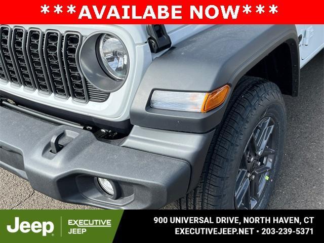 new 2025 Jeep Wrangler car, priced at $40,875