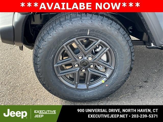 new 2025 Jeep Wrangler car, priced at $40,875