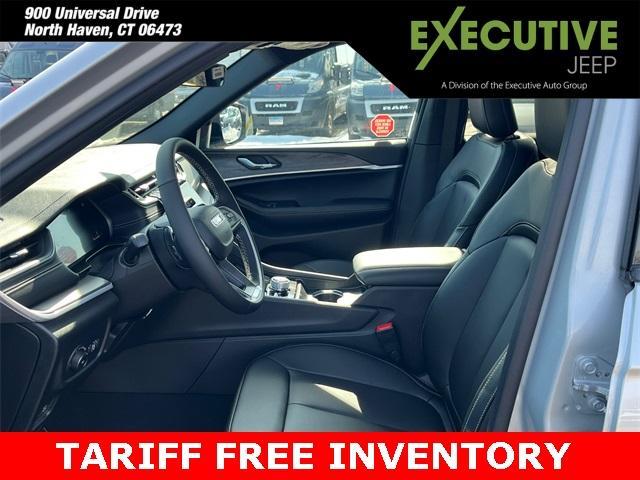 new 2025 Jeep Grand Cherokee car, priced at $44,606