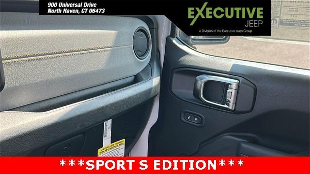 new 2025 Jeep Wrangler car, priced at $53,130