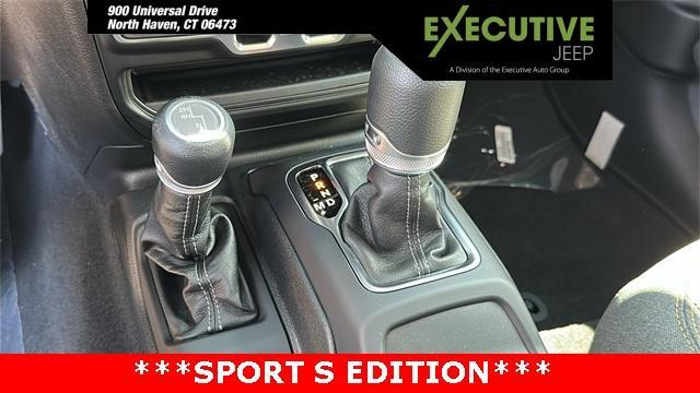 new 2025 Jeep Wrangler car, priced at $53,725
