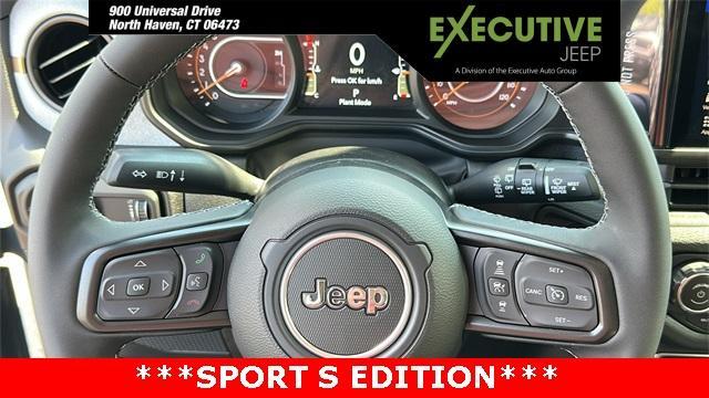 new 2025 Jeep Wrangler car, priced at $53,725