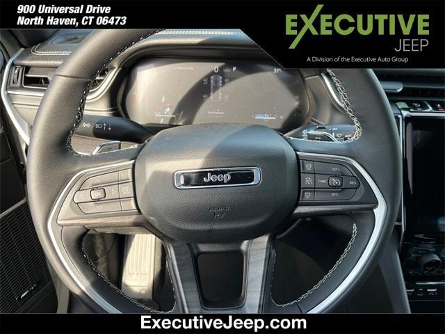 new 2025 Jeep Grand Cherokee car, priced at $47,951