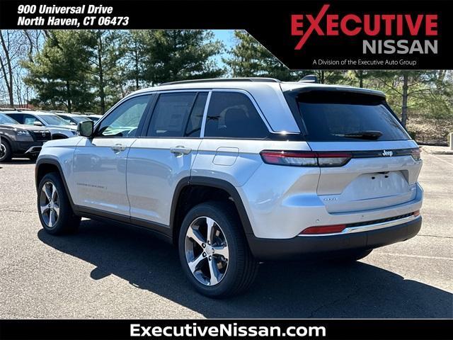 new 2025 Jeep Grand Cherokee car, priced at $49,217