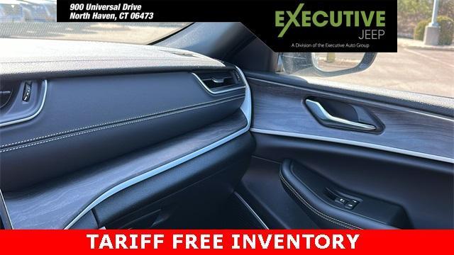 new 2025 Jeep Grand Cherokee car, priced at $51,467