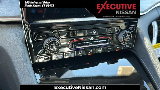new 2025 Jeep Grand Cherokee car, priced at $49,217