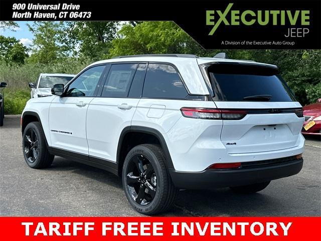 new 2025 Jeep Grand Cherokee car, priced at $45,253