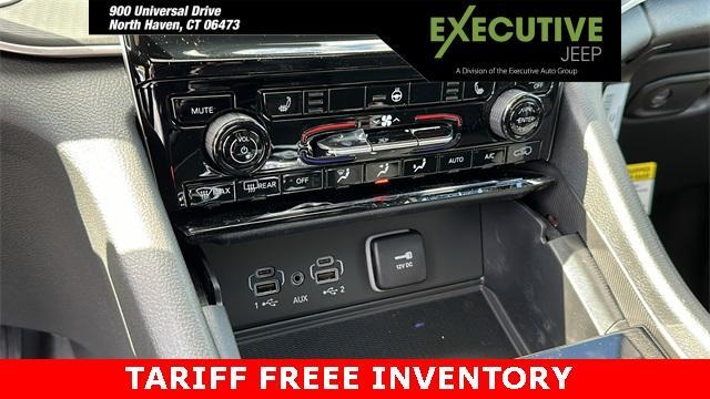 new 2025 Jeep Grand Cherokee car, priced at $45,253