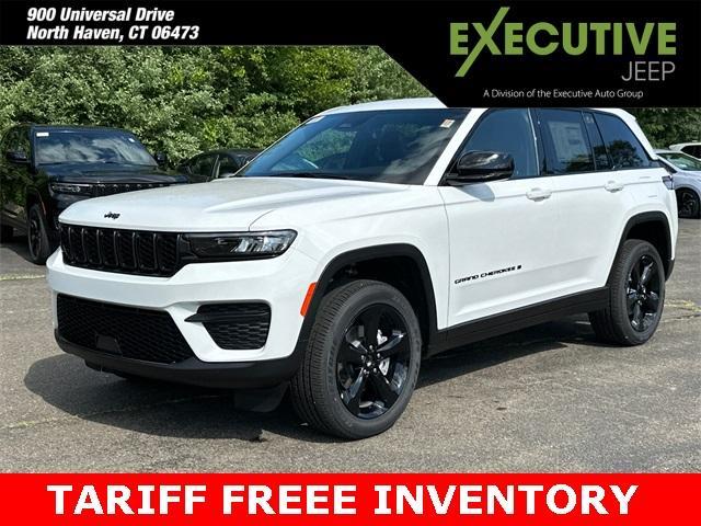 new 2025 Jeep Grand Cherokee car, priced at $45,253