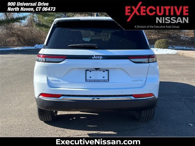 new 2025 Jeep Grand Cherokee car, priced at $46,057