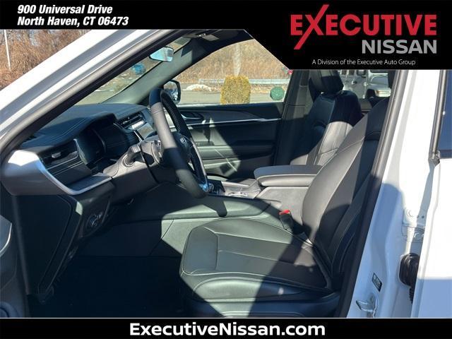 new 2025 Jeep Grand Cherokee car, priced at $46,057