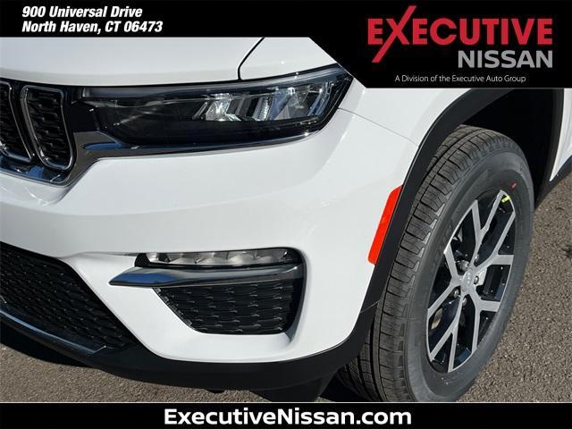 new 2025 Jeep Grand Cherokee car, priced at $46,057