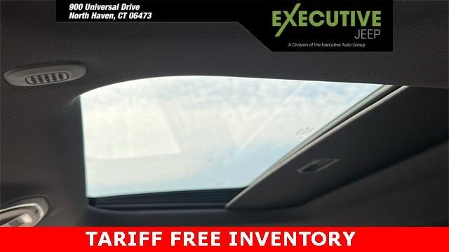 new 2025 Jeep Grand Cherokee car, priced at $45,762