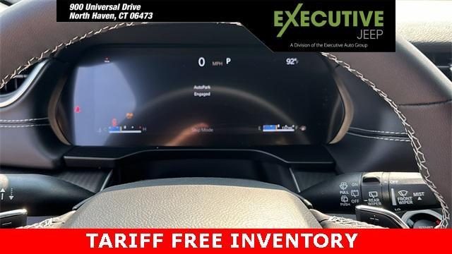 new 2025 Jeep Grand Cherokee car, priced at $45,762